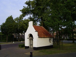 Mariakapelletje tegenover Dijk 41
