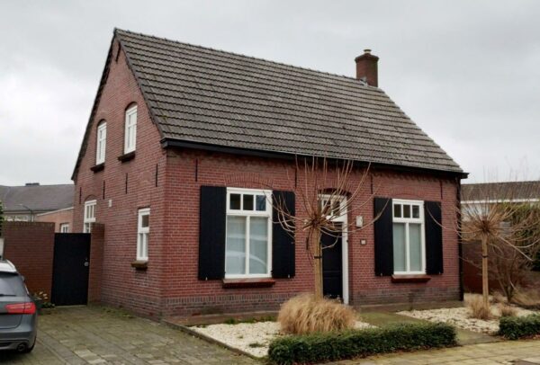 Kerkstraat 5. Foto Winfried Thijssen (2023-12).