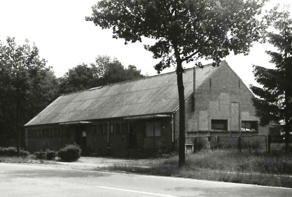 Het NCB pakhuis op Eindhovenseweg 67 in de jaren vijftig. Foto collectie Stinsels Archief.
