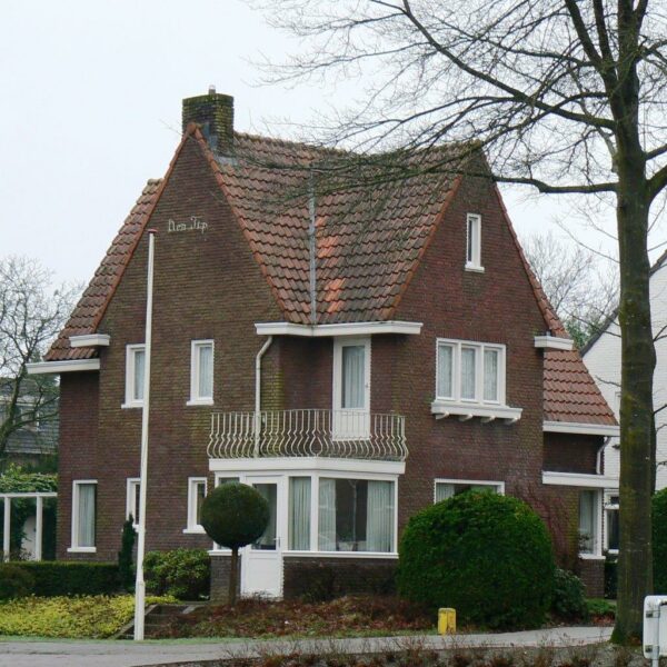 Eindhovenseweg 49. Foto Winfried Thijssen (2024-12).