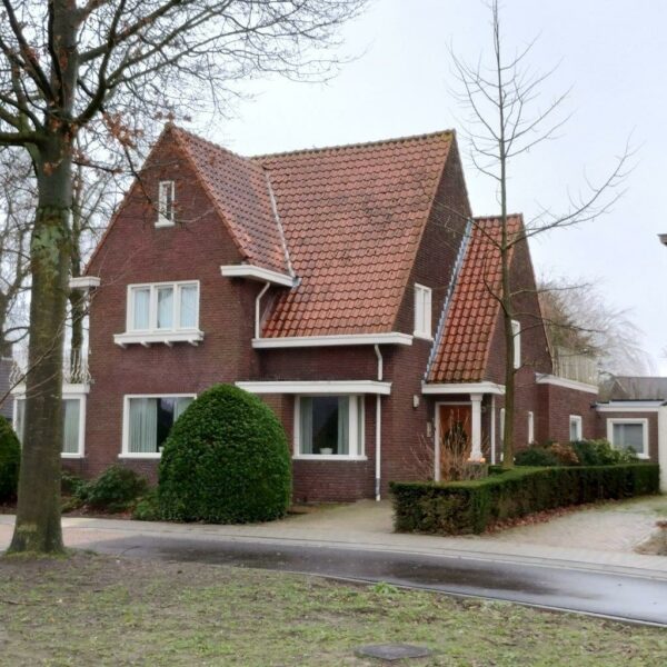 Eindhovenseweg 49. Foto Winfried Thijssen (2024-12).